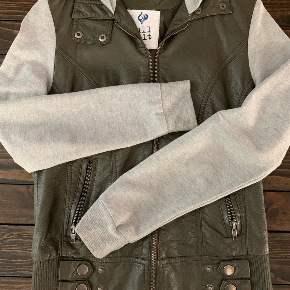 Full tilt faux leather jacket M